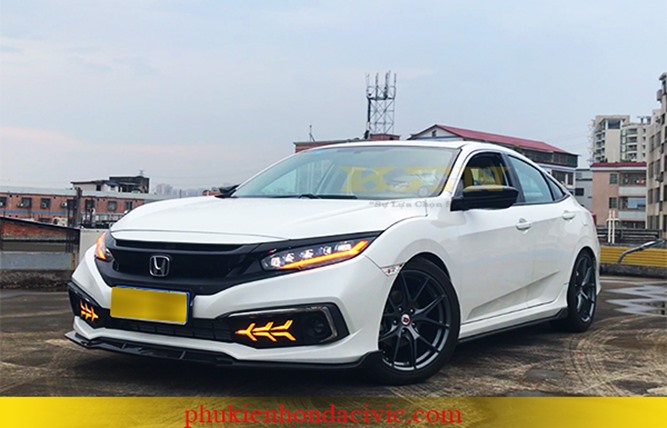 ĐÈN XƯƠNG CÁ 3 MÀU CHO HONDA CIVIC 2019