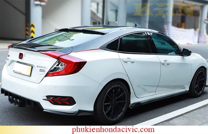 LIP CHIA PO 3 PO GIỮA KIỂU TYPE R| PHỤ KIỆN HONDA CIVIC