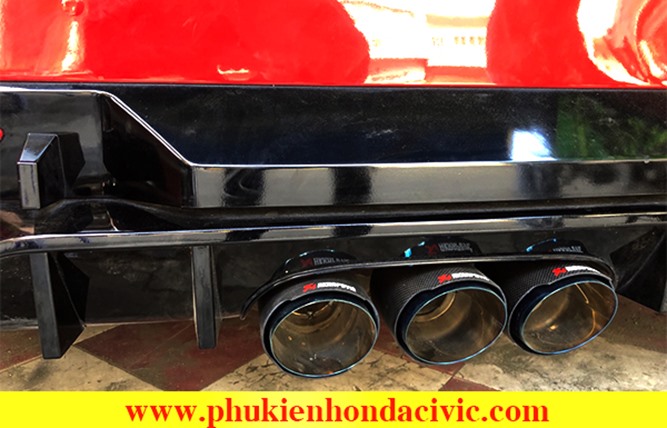 CHỤP PO AKRAPOVIC ĐƠN CACBON