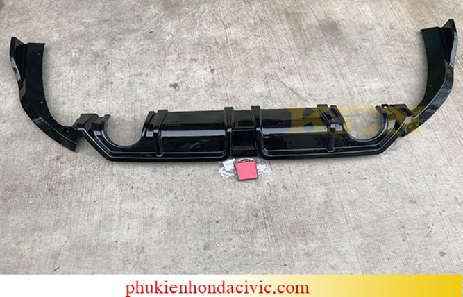 LIP CHIA PO KIỂU ĐÈN F1 VÀ CHỤP PO CACBON DÀNH CHO HONDA CIVIC