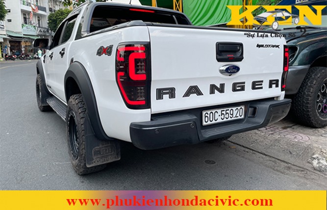 ĐÈN HẬU FULL LED CHO FORD RANGER 2012-2020