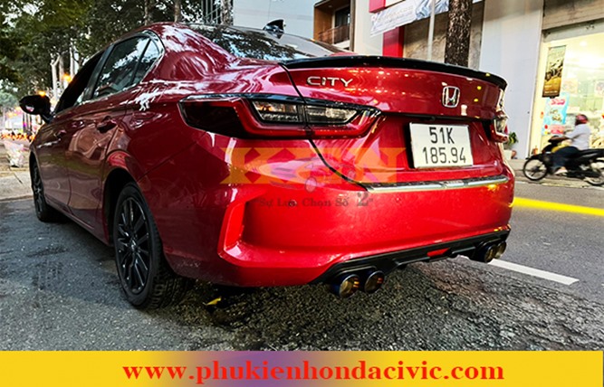 LIP CHIA PO CHO HONDA CITY 2022