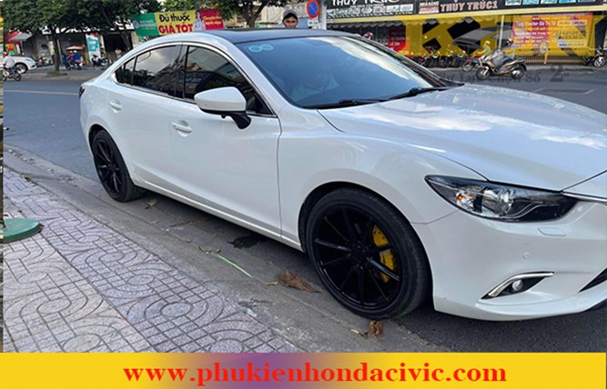 ỐP MÁ PHANH BREMBO CHO MAZDA 6