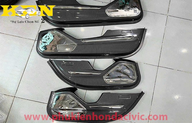 Bộ Ốp Chống Trầy Tapli Cửa Honda Civic Gen 11 2022-2024