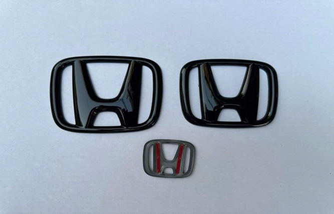 Logo Honda đen Dành cho Honda Civic 2024